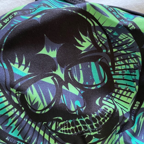 Northern Spirit sports bra, Small. With padding. - Picture 3 of 3